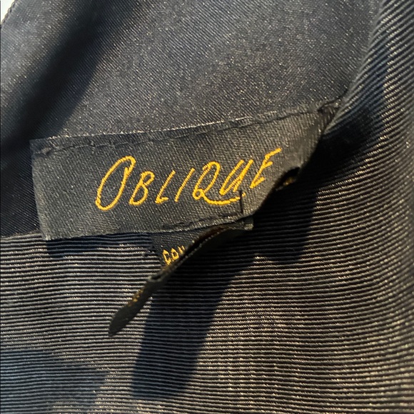 Chic Black Sleeveless Midi Dress with removable jacket      B1 - Picture 2 of 9